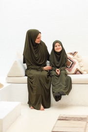 Tek Parça Fermuarlı Anne - Çocuk Kombini Namaz Elbisesi  Haki