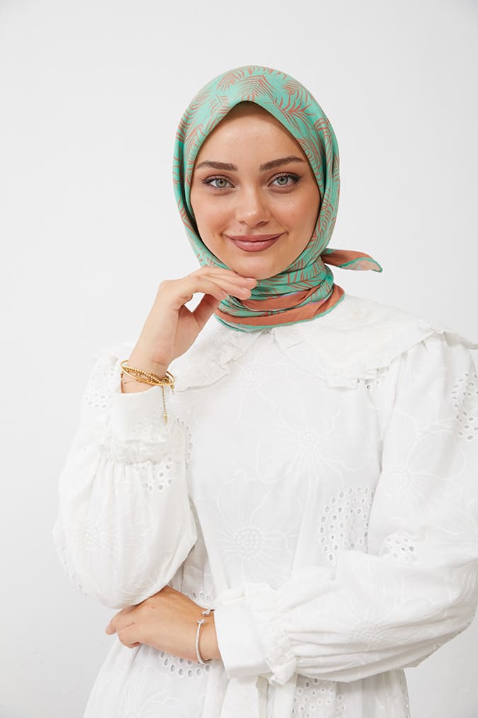 Dijital Soft Eşarp Yaprak Desen