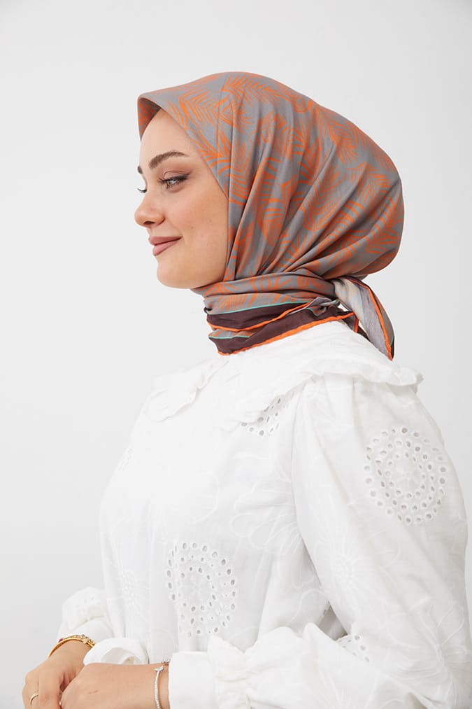 Dijital Soft Eşarp Yaprak Desen
