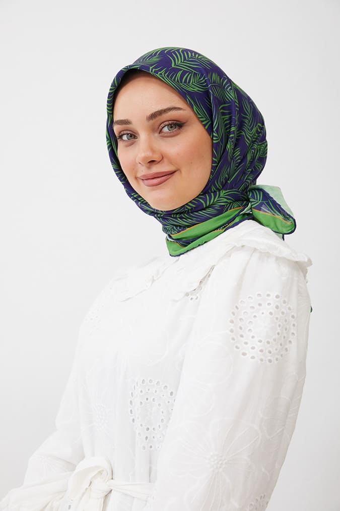 Dijital Soft Eşarp Yaprak Desen