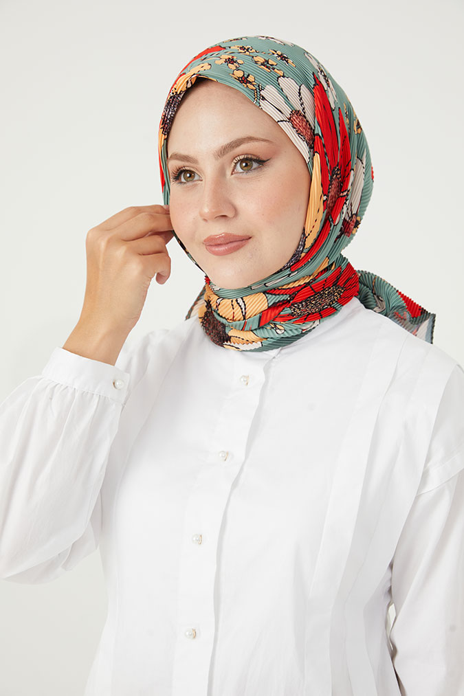 Pliseli Eşarp Model D