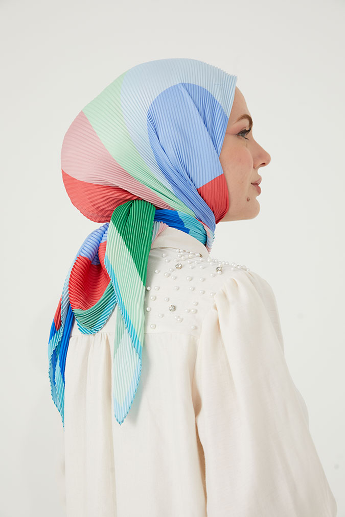 Pliseli Eşarp Model E