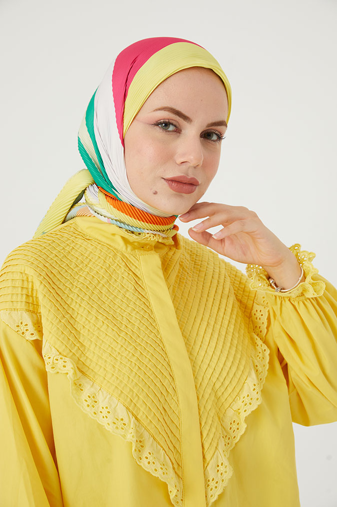 Pliseli Eşarp Model E