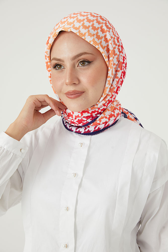 Pliseli Eşarp Model F
