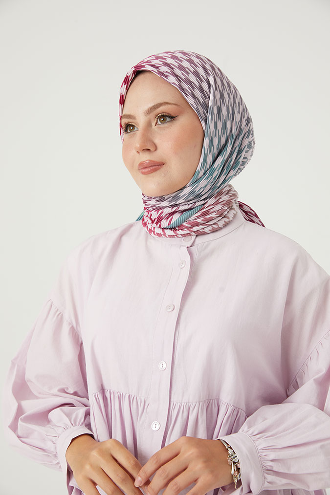 Pliseli Eşarp Model F