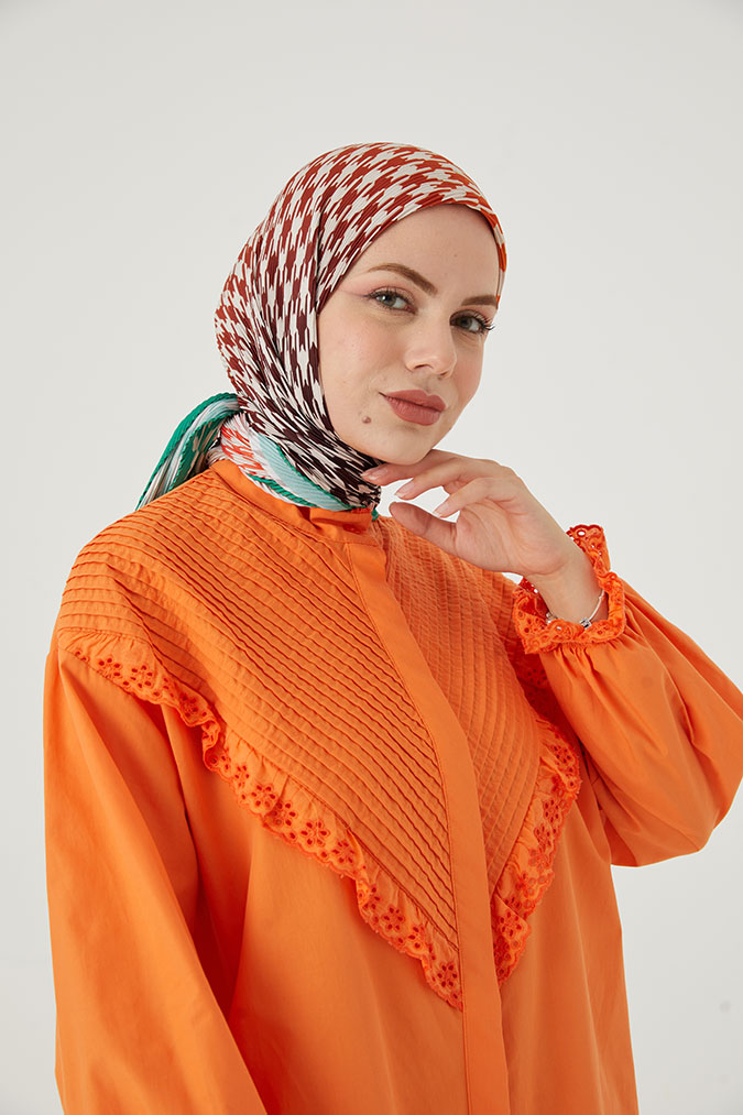 Pliseli Eşarp Model F
